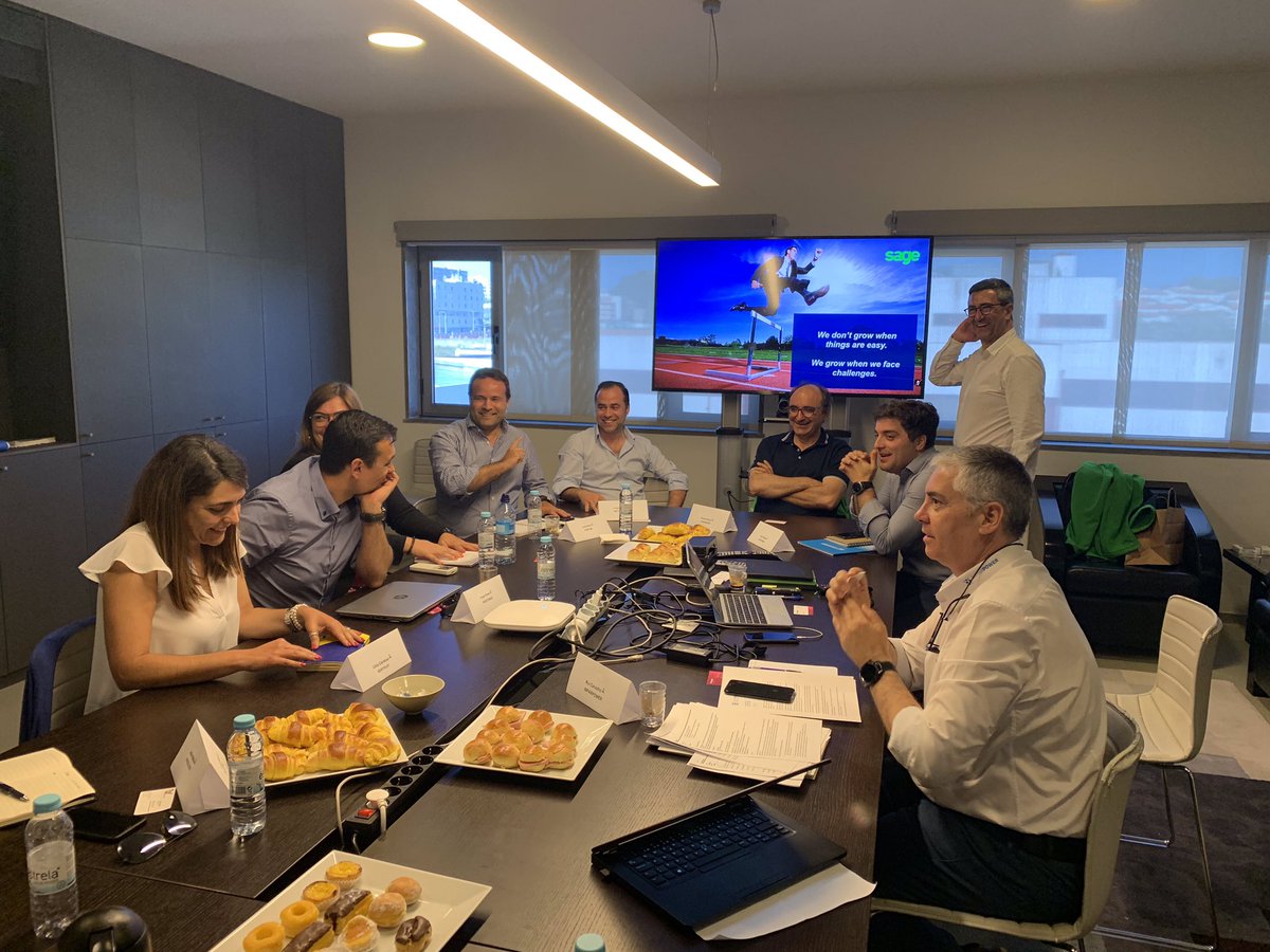 Josepmraventos's tweet photo. Great meeting this afternoon with Business partners in Porto @sageportugal sharing strategy, initiatives, opportunities to grow and how to make more business. Thank you all for being with us and for your commitment!!! @SageSpain https://t.co/ZkVjWekRN3