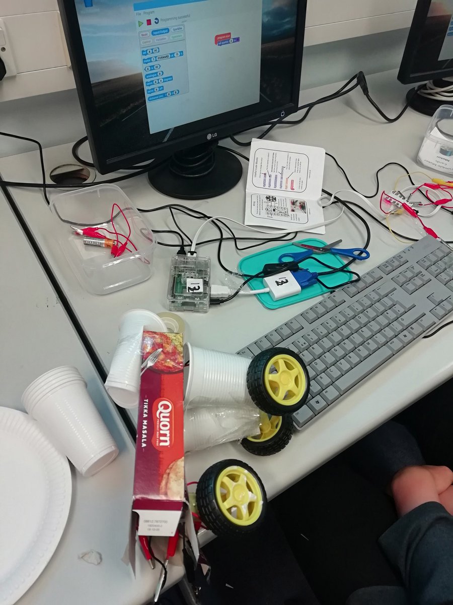 CraftyComputing's tweet image. Lots of practical making and programming going on in Year 9 #computerscience at @TheBlythAcademy today. We have been learning how to program the @RedfernElec #crumblecontroller and use the motors and lights to make different moving objects.