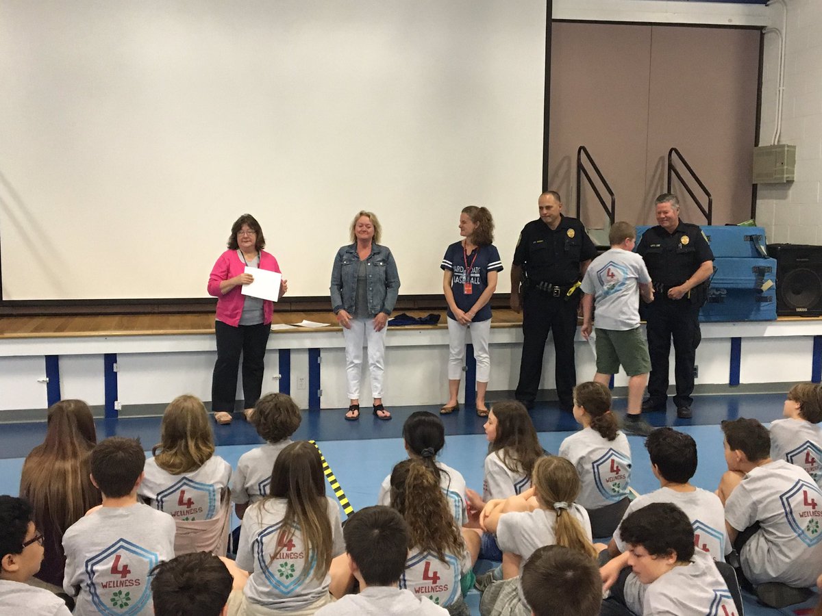 PrincipalCES's tweet photo. What a wonderful culmination of our 4Wellness program! The students had a graduation ceremony in the morning, followed up by a Yard Goats game! #4Wellness https://t.co/RW95r2amRc