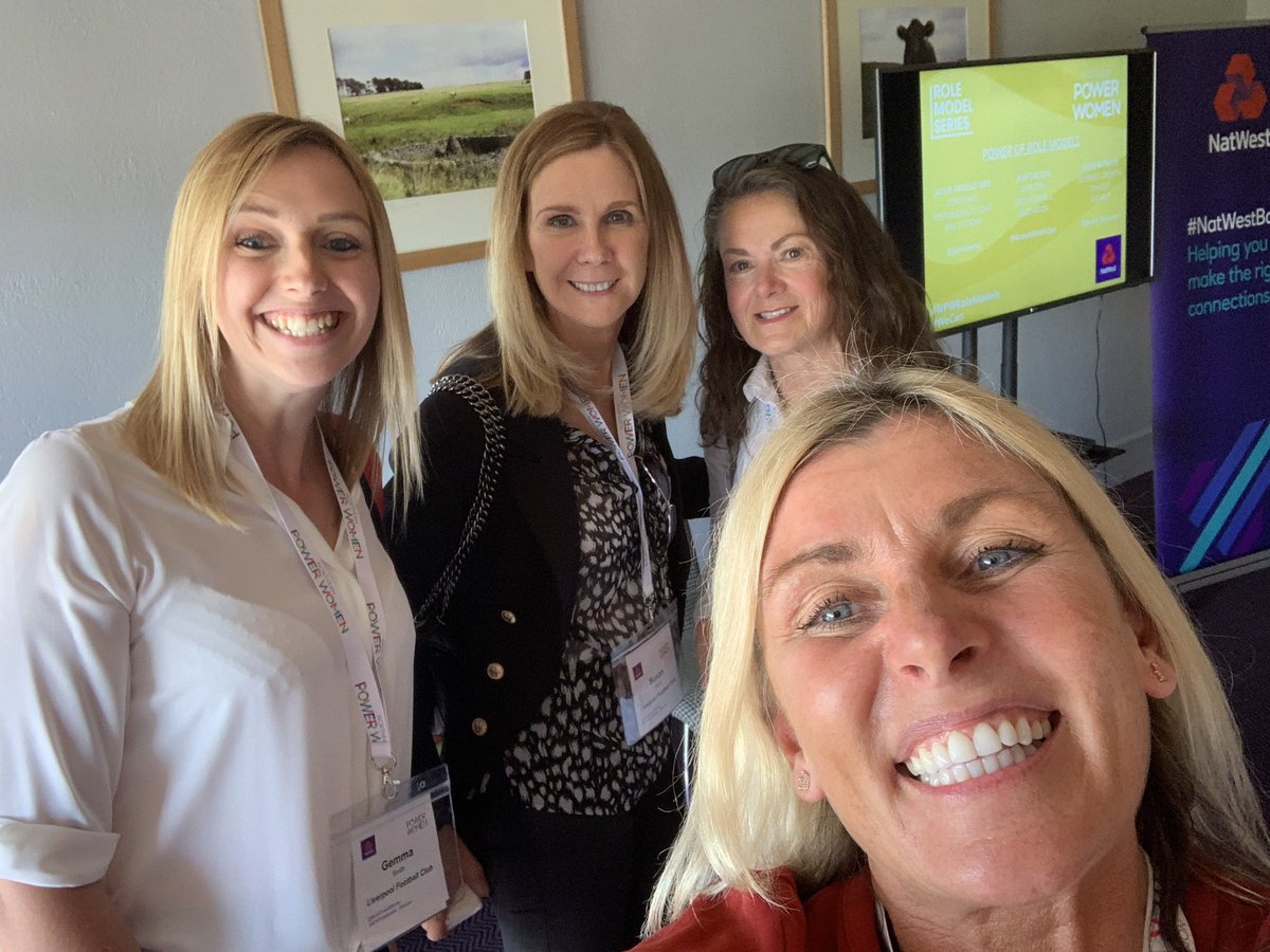 SimoneRoche's tweet photo. Always time for @NorthPowerWomen #selfie @TebayServices @heatherwaters15 @Groundswellidea @84Gemmah @BAESystemsplc https://t.co/9HOoSsN2pf