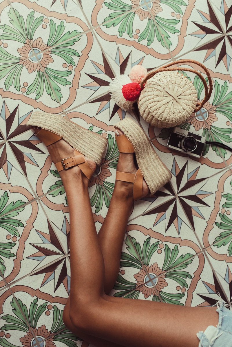 New story on SJ- all about the best espadrilles for summer! sincerelyjules.com/the-best-espad…