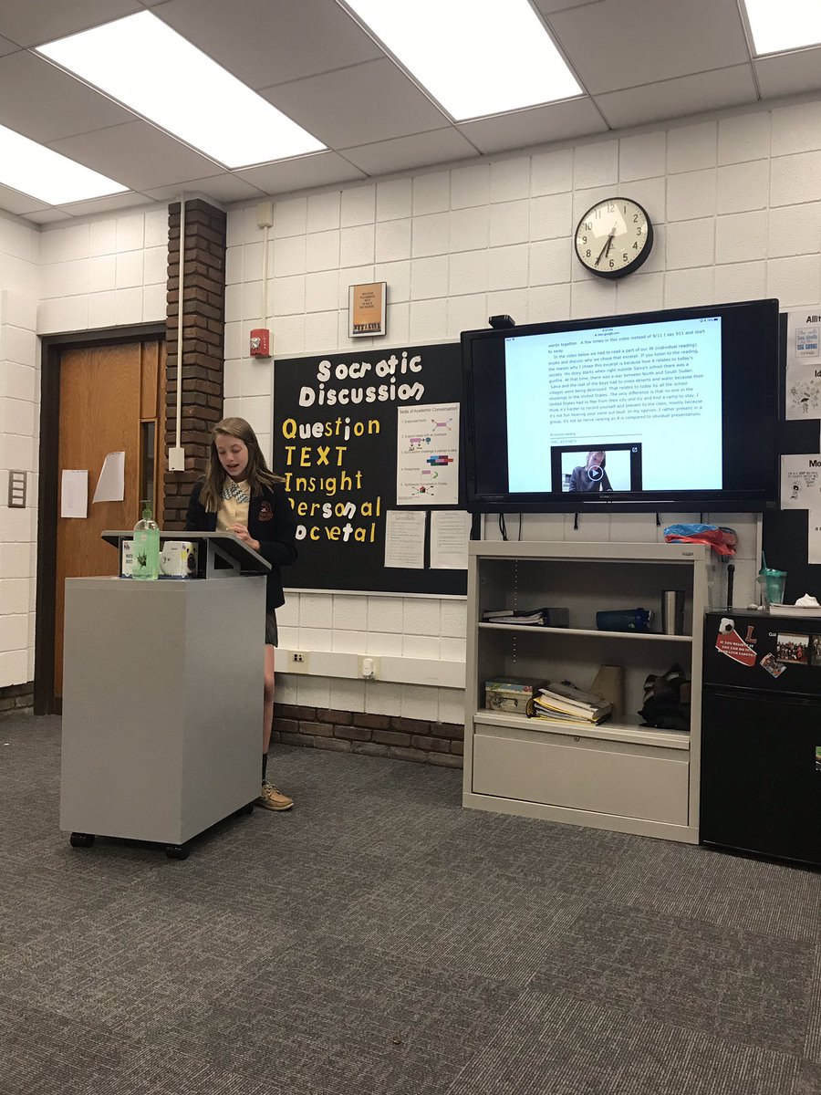 Digital Growth Portfolio Presentations! What a difference a few years make! #studentcentered learning #authenticaudience #proudteacher😊 #aMAYzingmiddleschoolers
