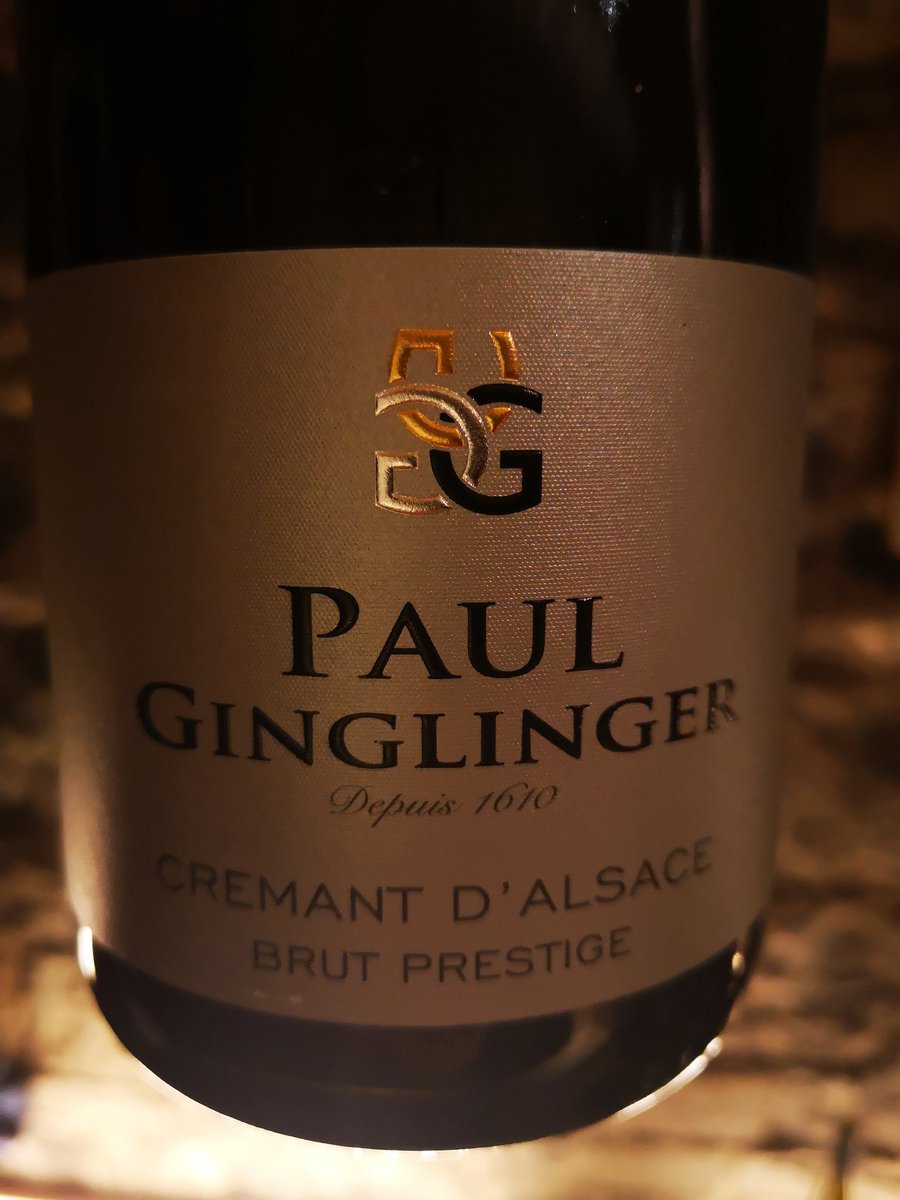 AlsaceWineLover's tweet photo. Just a few beauties on tasting from @grapecircus at #BigAlsaceTasting for #AlsaceWineWeek @elybarCHQ we know @suzisgrapecrush is a big fan... #DrinkAlsace #AlsaceRocks #winelover @frankstero https://t.co/YfneYa8cEP