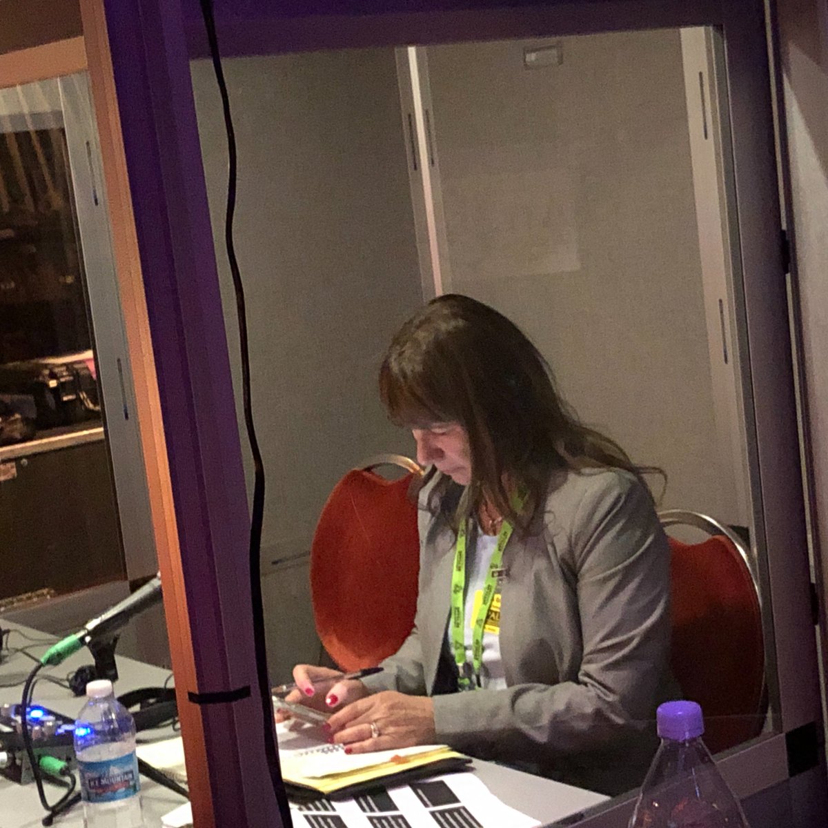 PALSINTL's tweet photo. PALS INTERNATIONAL proudly supported a Corporate client with a 3-day Simultaneous Spanish Interpretation in Detroit, MI. Simultaneous interpretation converts what is said in real-time from one language to another without pauses in the conversation. #interpreter https://t.co/tEfTxShlZK
