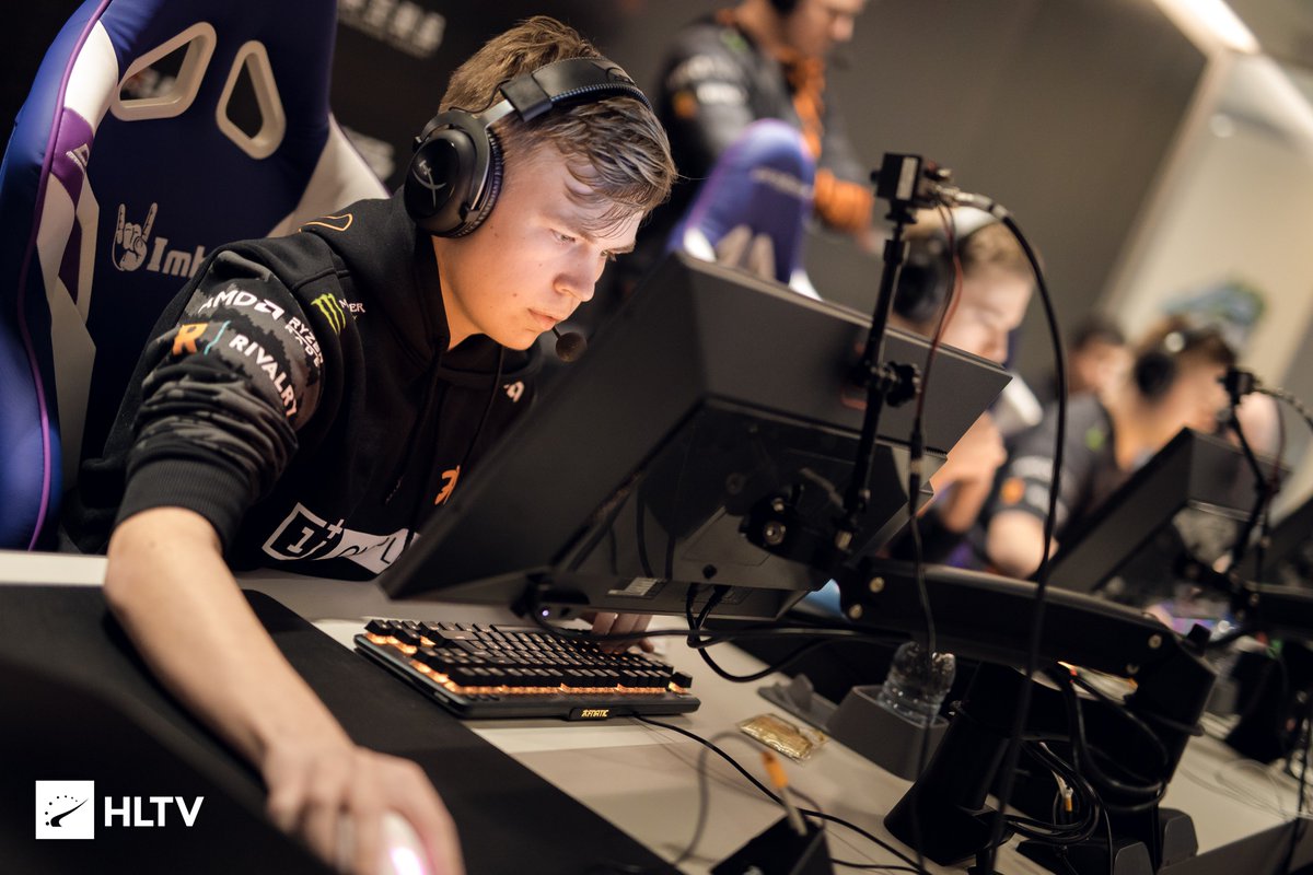 FNATIC's tweet image. We decide to be nice and do @NiPGaming a favour! 🤪

We take down @avangarkz 2-1! 💪 #ECS7 

@FaZeClan or @OpTicGaming await us on the 24th May 20:00 CEST! ⏰