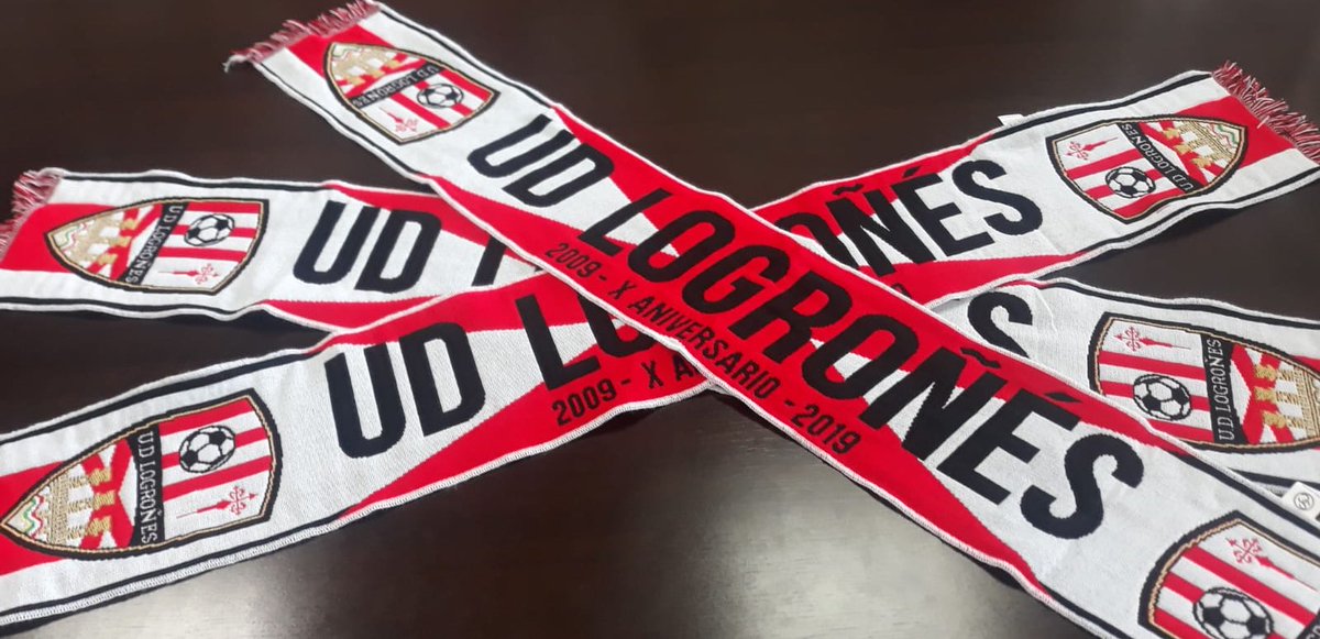UD Logroñés on Twitter: "⚪️🔴 A la espera de recibir las entradas para Badajoz (que llegarán mañana, por mañana, os informaremos en cuanto las os presentamos una bufanda muy especial...