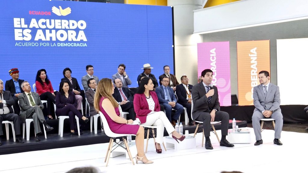 Nos sumamos al diálogo por #AcuerdoNacionalEcuador hoy con la propuesta de reformas al Código de la Democracia. Con autonomía e iniciativas legislativas participamos en el debate, análisis y acuerdo por la reinstitucionalización del país.