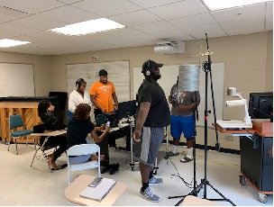 tnstatemusic's tweet photo. Music Dept mobile studio https://t.co/UM5UCww9zw