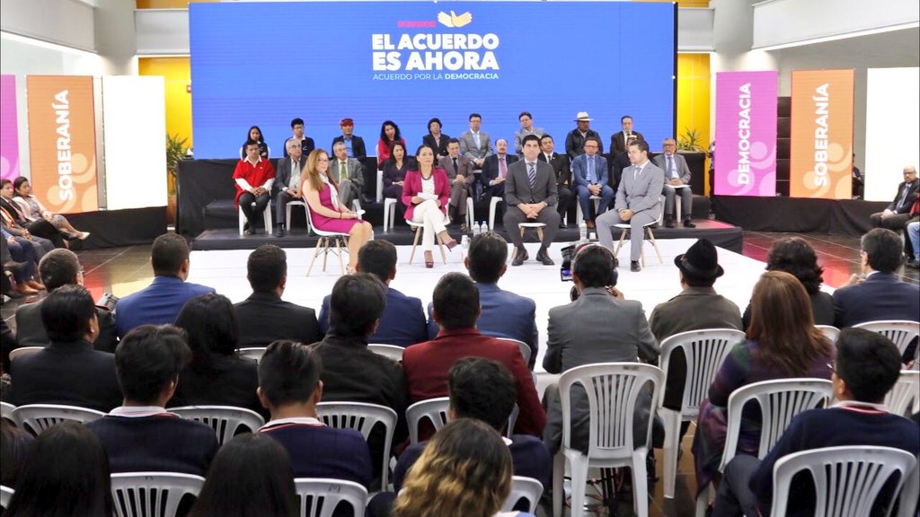 Necesitamos contar con reglas claras y justas que reconozcan y respeten la diversidad no solo cultural, sino política e ideológica, que permitan por ejemplo tener un método de asignación de escaños más proporcional e inclusivo.

#AcuerdoNacionalEcuador.