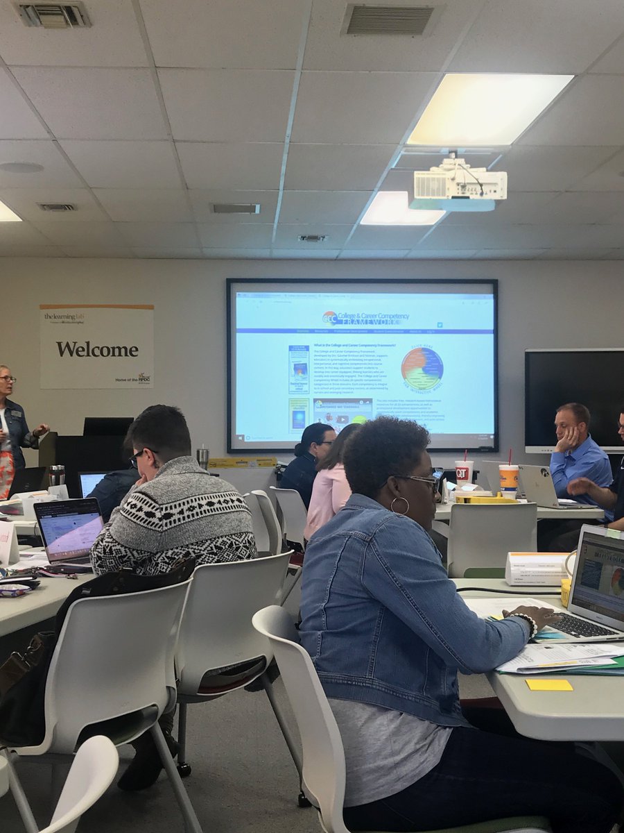 TheCCCFramework's tweet image. Leadership from the St. Louis area learns about the Missouri Post Secondary Success Project (MOPSS) and @TheCCCFramework. The project aims to support teachers in developing #SEL in their students. #showmesuccess  @JenningsK12 @EducPlus