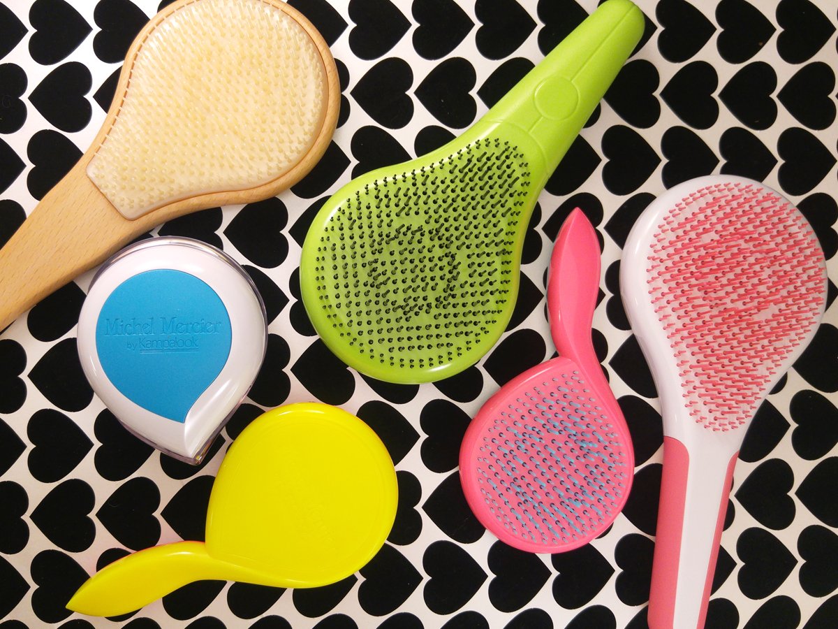 MM_Brush's tweet photo. We are the global leader in hair technology. Our research team works closely with professional hair designers to design the best brushes to help you #UntangleYourDay https://t.co/5eDLojcG8A