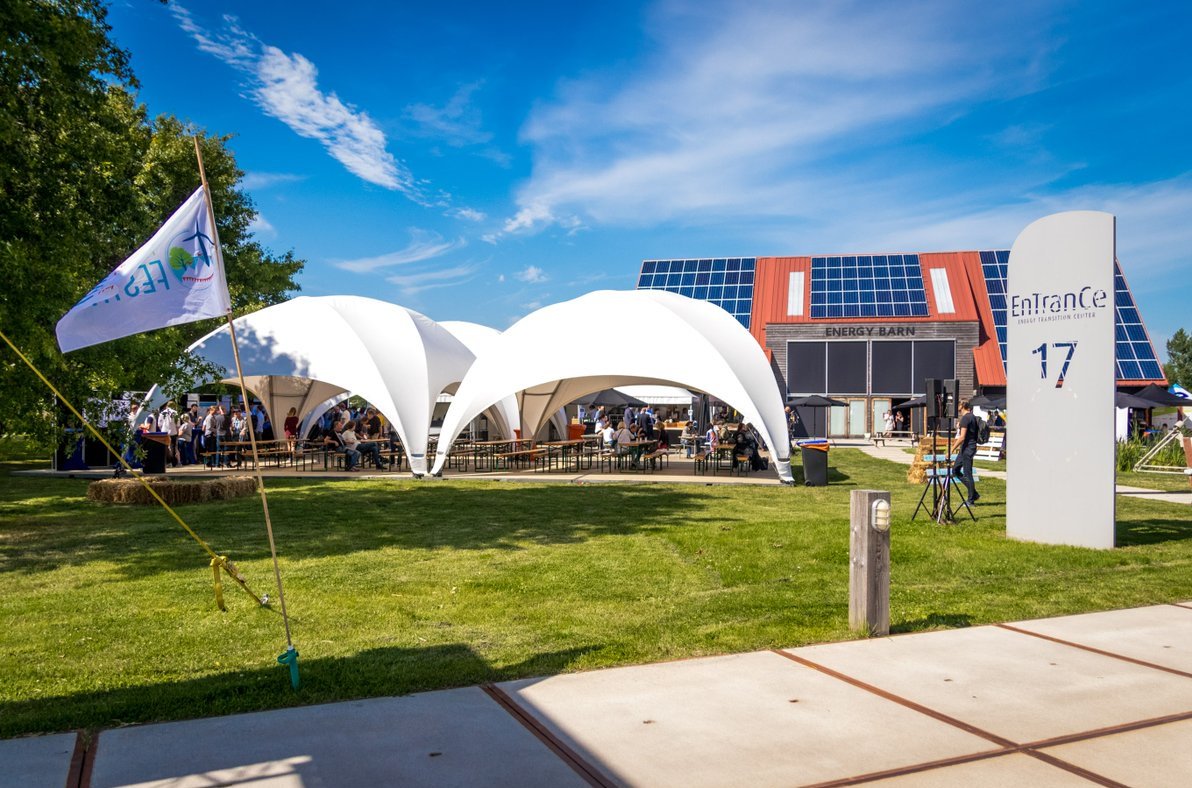 GroeneZaken's tweet photo. Op 12 juni is @En_Tran_Ce (@hanze in #Groningen) het decor voor #TransFuture.
👇
Het festival over nieuwe energie. Bedrijven, overheden en kennisinstellingen laten zien op welke wijze zij bezig zijn met vraagstukken rondom nieuwe energie #TFF19.
👇
https://t.co/ASLZyPPIpy https://t.co/o5xmx1aENL