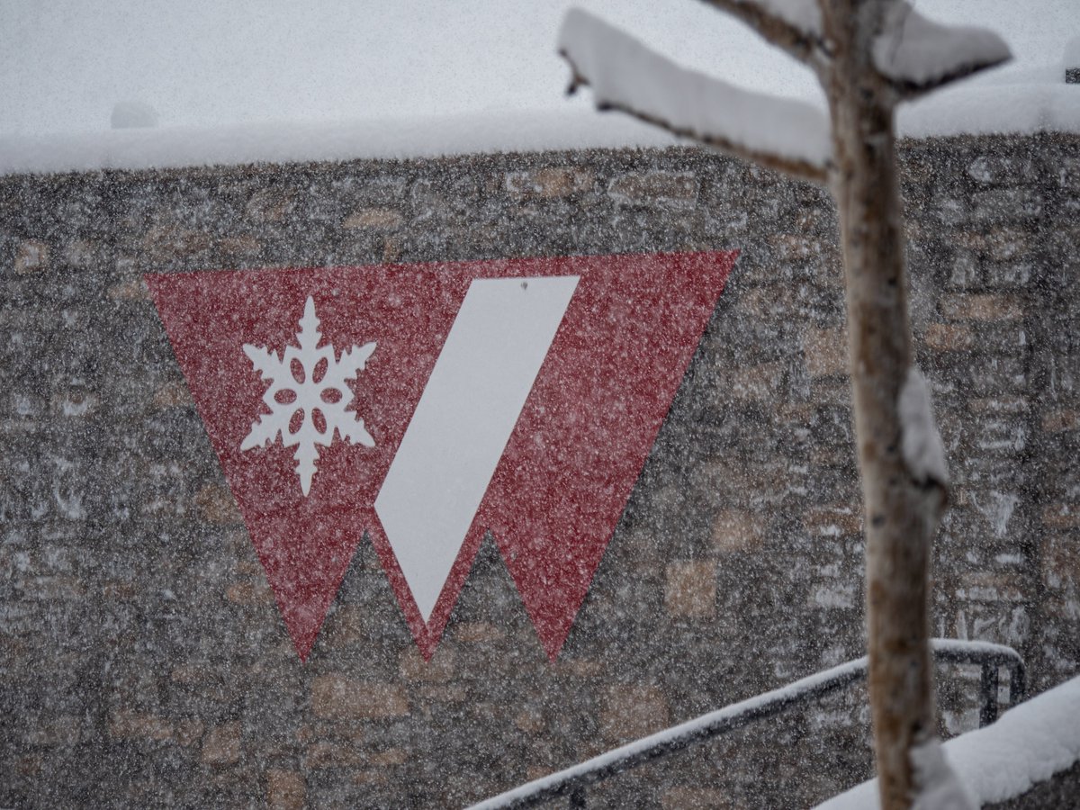 ski_hesperus's tweet photo. Thanks to 18" of snow this week (and counting) our sister resort, @skipurg, is re-opening for skiing this Sat &amp; Sun! All 18/19 AND 19/20 Hesperus passholders ski for free these days! Open 11am-5pm both days- swing by the Purgatory ticket windows to pick up your lift ticket. https://t.co/YQBkqTxLU2