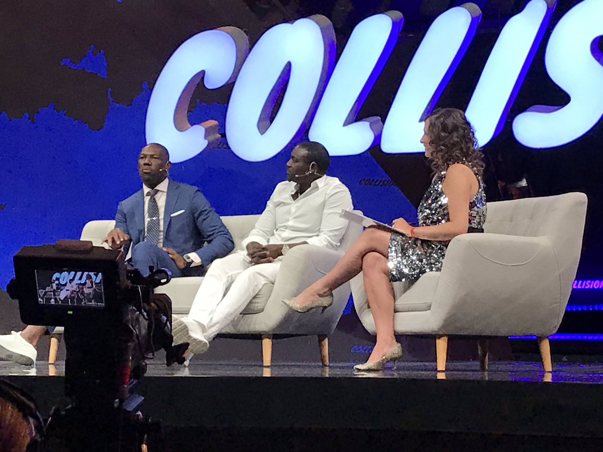Common_Genius's tweet photo. Nbd. Just #CommonGenius Expert & @FastCompany tech leader and writer, @leahthehunter interviewing NFL legend, @terrellowens and producer/artist/entrepreneur, @Akon about courage and the power of goal setting. #collisionconf #howitsdone https://t.co/DD1VE3LO8i