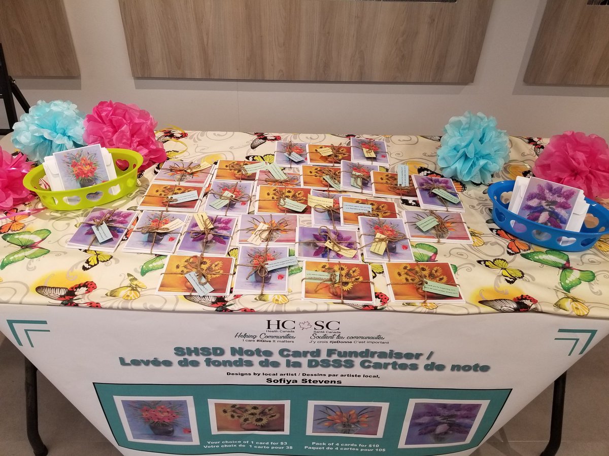 ArianeRenaud1's tweet photo. All set to sell our #SHSHnotecards to support (HC)2 at the #CSBADMawards with the talented Artist herself, @SofiyaStevens! https://t.co/5dfGDU9aSW