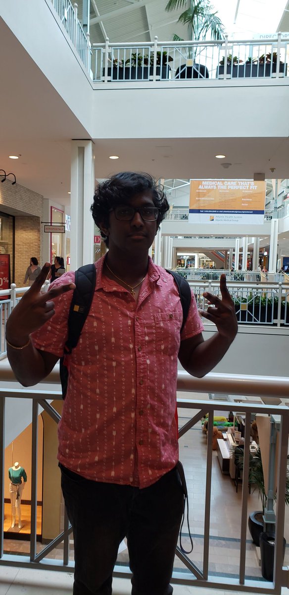 HCWaterWars2k19's tweet photo. Bottle has been placed! Hint 1: Hey it's Milind. This isn't a joke or a meme, the bottle is on my person. I'm walking around the Bridgewater commons mall. First one to find me gets it! https://t.co/2GnKoYWZZT