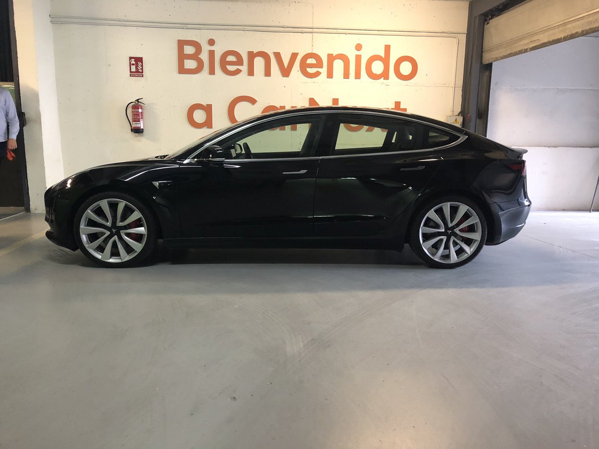 dribe_'s tweet image. DE OTRO PLANETA. 
#tesla #teslamodel3 #teslamodel3performance