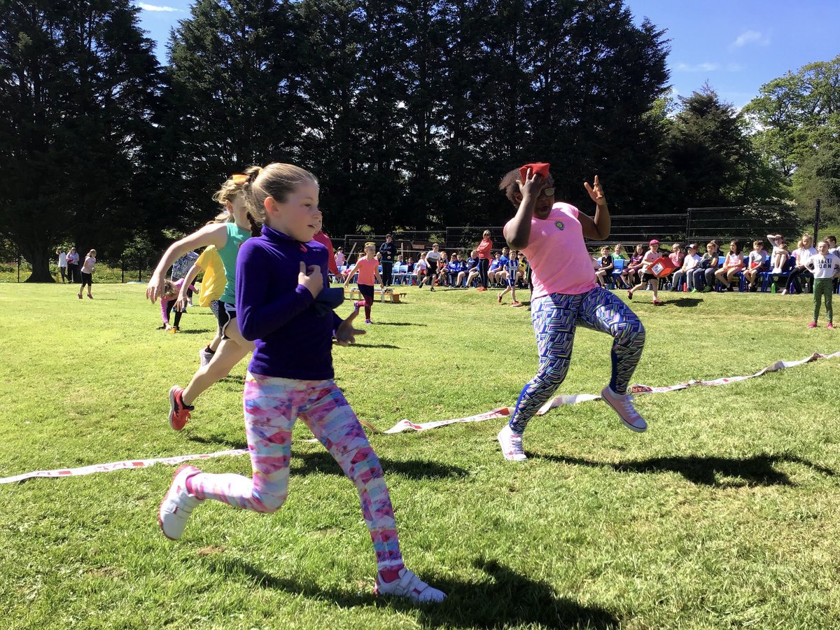 KillowenPS's tweet photo. ππππAmazing weather for sports day. Thanks to the many, many parents and friends who supported us #High5ForHealth ππππ https://t.co/Ydw1hOS73O