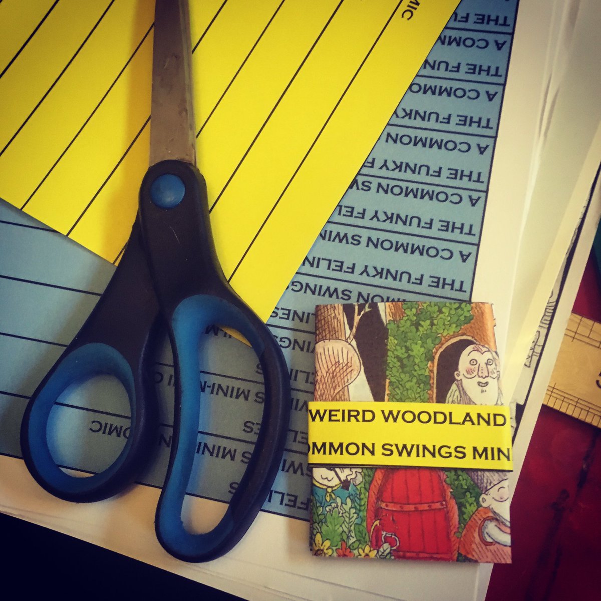 commonswings's tweet photo. Mini mini comic number one! New! For #scribblecon https://t.co/rhjEEpcDGj