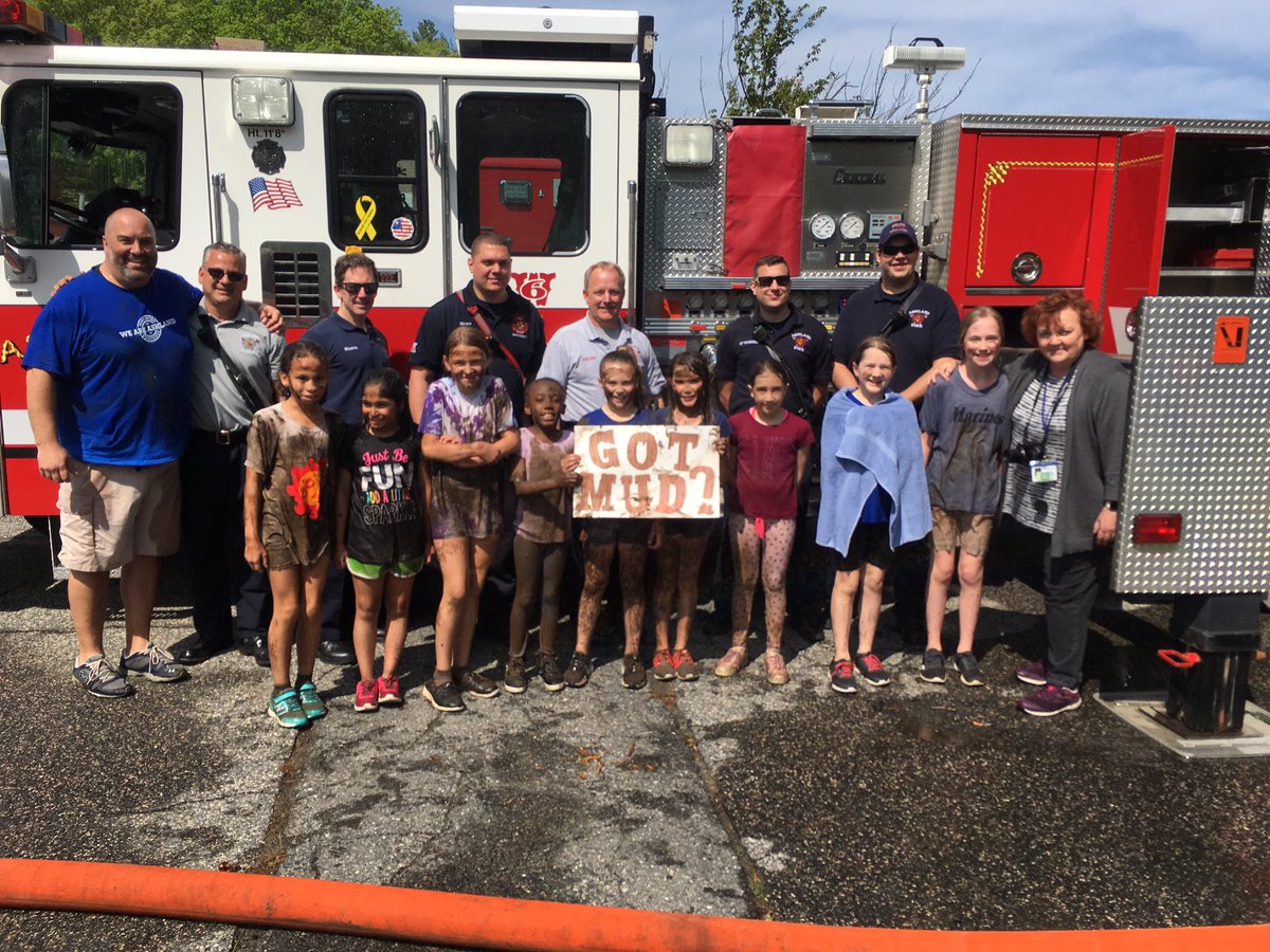 Thank you Ashland Fire for helping!  The Mindess Mud Run is one of the all time favorite events. #180DaysOfJoy <a href="/AshlandMAFire/">Ashland Fire</a> #perocks #mud