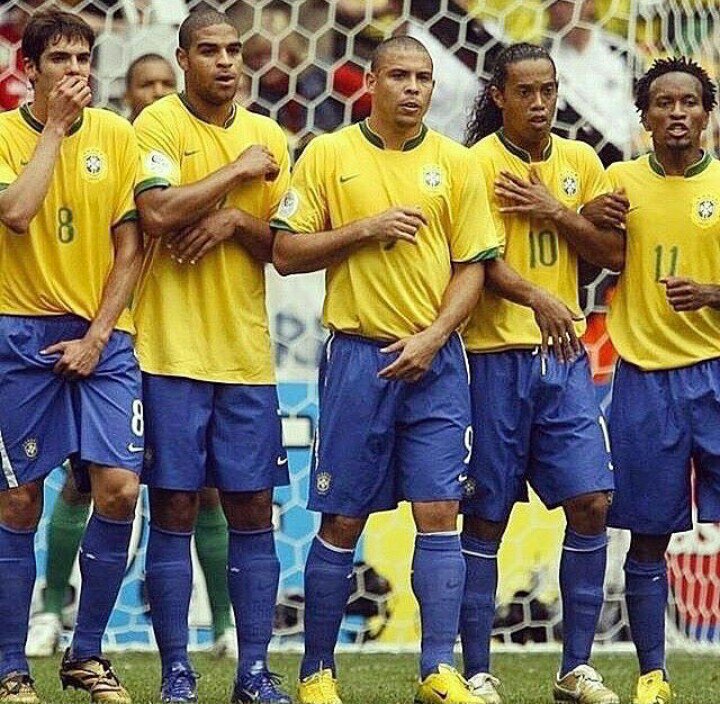 Футболисты 2002 года. World cup 2002 turkey. Состав сборной японии по футболу на чм 2002. Зинедин зидан реал мадрид. Футболисты 2002 года.