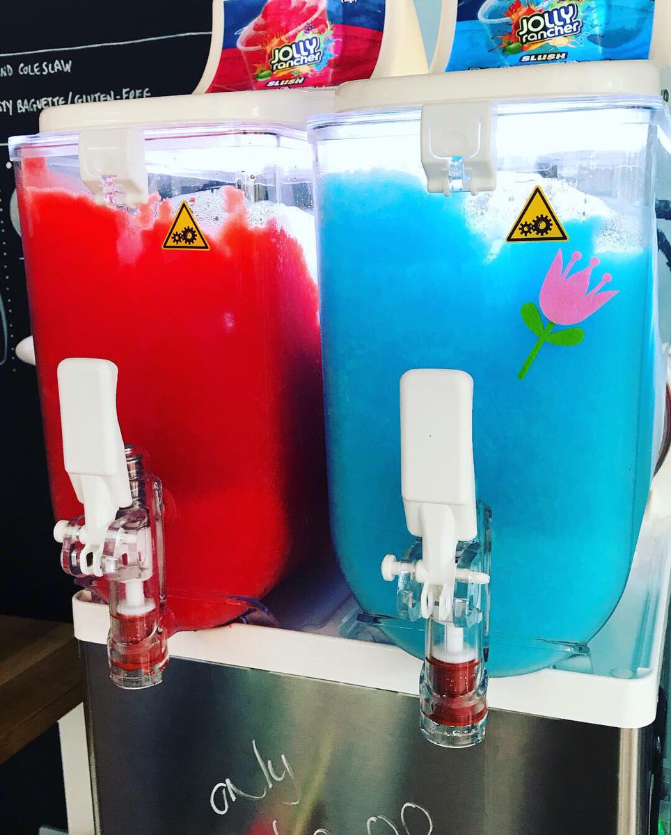 maggiesdukest's tweet photo. Lovely sun day days ... perfect #slushy weather #jollyrancher @JollyRancher #Darlington #cafe only £2.00 pour your own take out or eat in @QESFC https://t.co/MpMr8Mys7Q