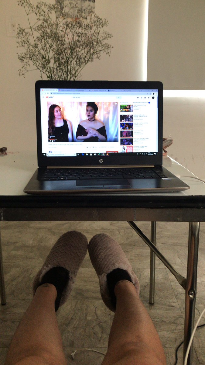 au_reapm's tweet photo. ptm el sábado tengo una boda y 0 me quiero depilar y ggg estoy viendo videos de cómo bajar de peso en un día #lollllllllll https://t.co/k88D5PNvoQ