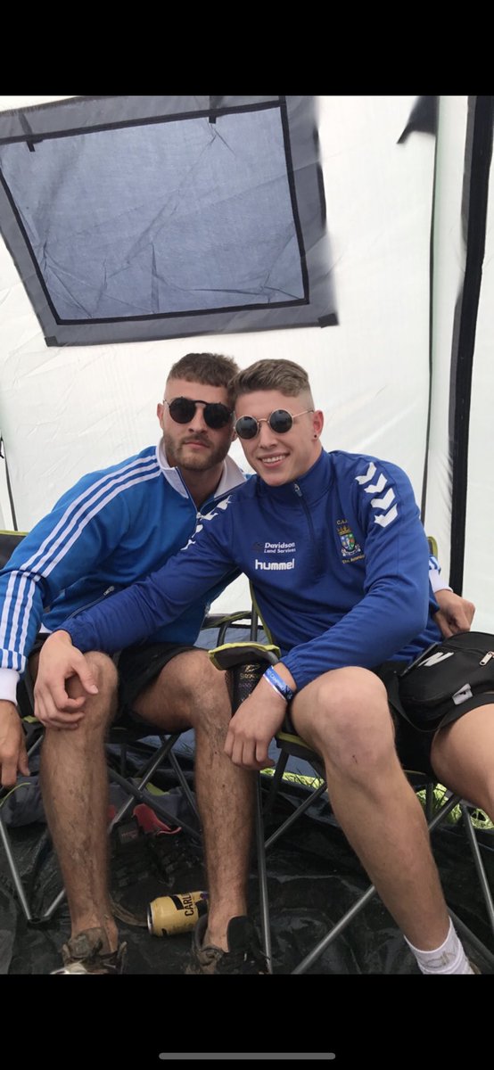 ross_hume's tweet photo. @LachlanJBradd happy birthday you big bafoon❤️ https://t.co/6EZnK8bbC3