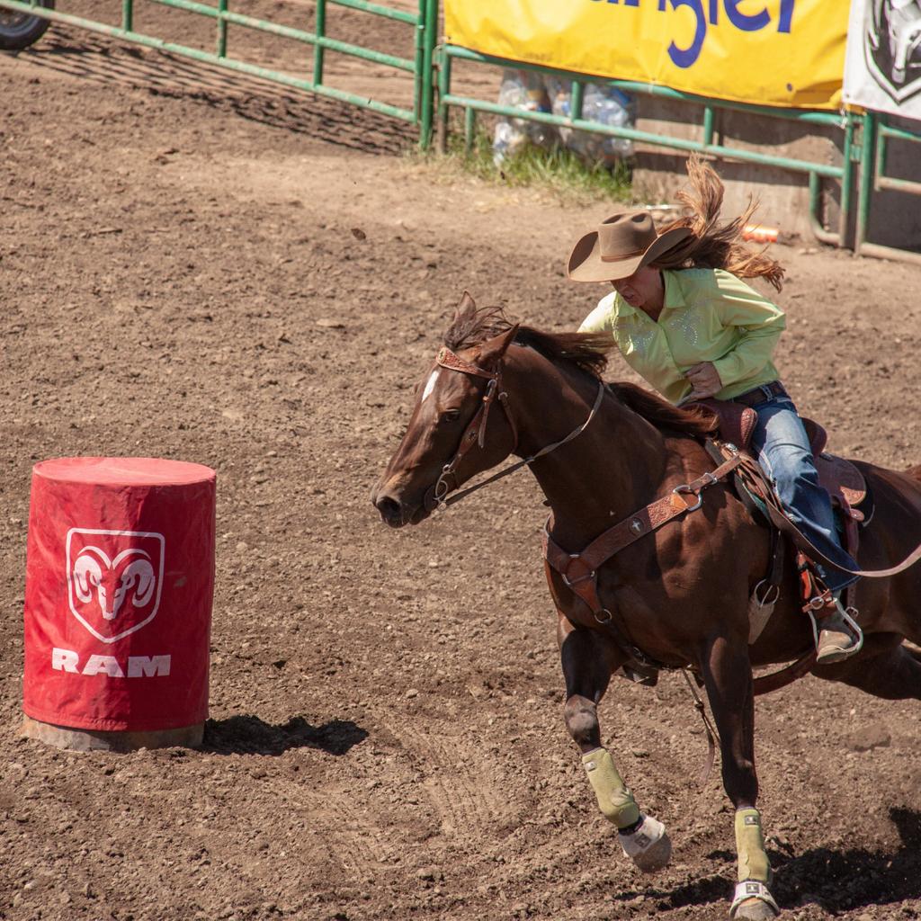 GPstompede's tweet image. Barrel racing isn't for the faint of heart! Catch the action next week at the Grande Prairie Stompede.
Tickets are still available online.
bit.ly/2JNmWAW

#GrandePraireStompede #Stompede #WesternHeritage #ThrillsAndSpills #Rodeo #BarrelRacing