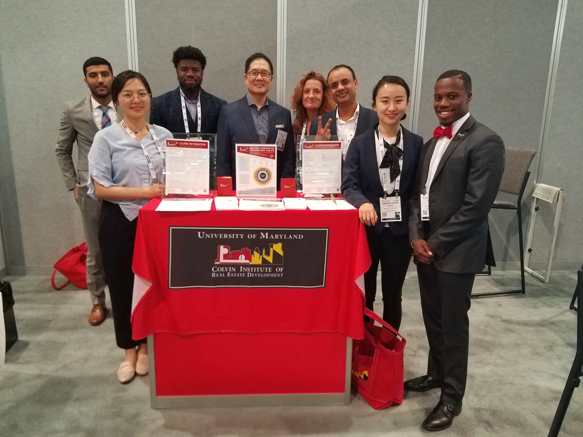 MRED students at ICSC RECon with John Lin. Great conference!
@UMD_MAPPD