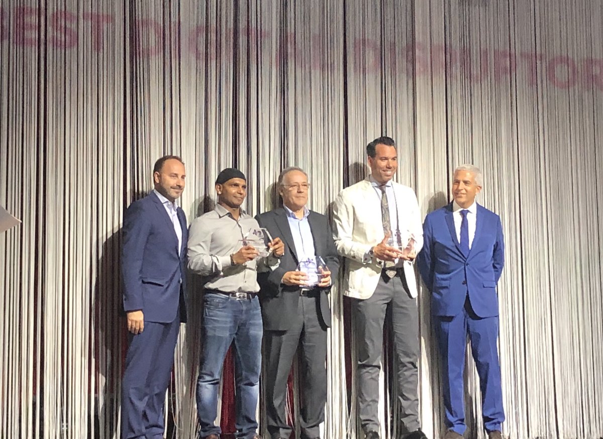 seidor's tweet photo. Un año más, @seidor está presente en los European Digital Mindset Awards en el marco del @DES_show. @EduardFarga entrega el premio Best Digital Disruptor Start-up a @limebike. Felicidades!
#DES2019 #SeidorFastForward https://t.co/3cSsuq6VOp
