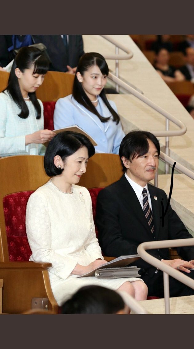 CROWN PRINCE FAMILY  #Japan’s newly proclaimed #CrownPrinceAkishino attends a concert in #Tokyo with wife #CrownPrincessMiko & daughters #Mako & #Kako. He also has a son,  #PrinceHisahito, who is second in line to the imperial #throne after him. #royal #imperial