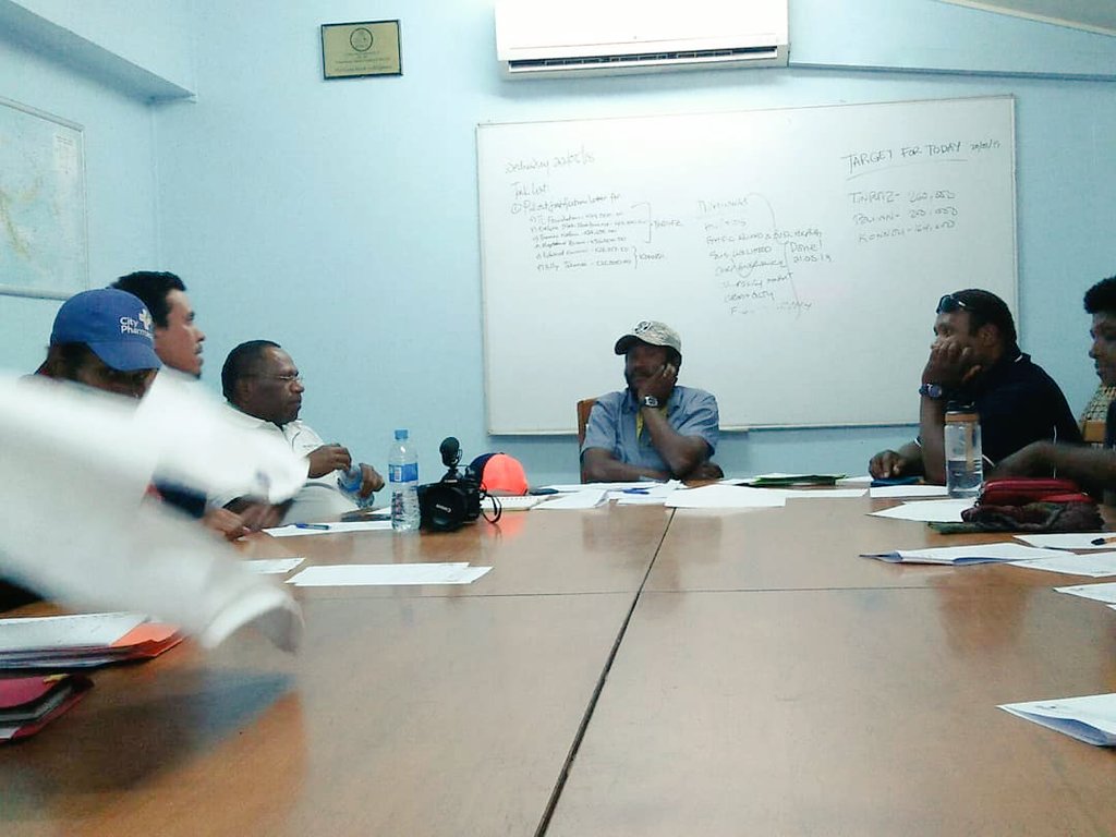 png_of's tweet photo. COEX Working Committee meeting
#cocoatalk #cocoafarmers #cocoalabtesting #chocolatetasting #pngcocoabeans #cocoatalk https://t.co/5u2tDeBql8