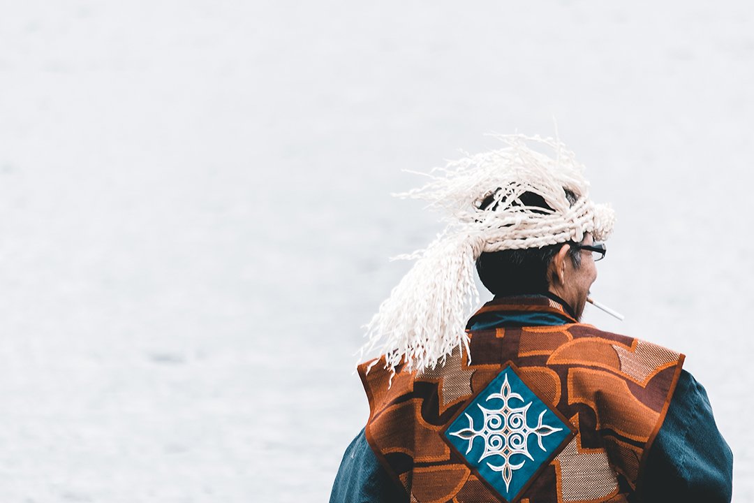 ICPhotog's tweet photo. "Master—An Ainu Story" by @AdamIsfendiyar provides a rare insight into the lives of modern-day Ainu (an indigenous people of Japan). #ICPprojected https://t.co/MUPCTwSmHa https://t.co/emxDrb1wm6