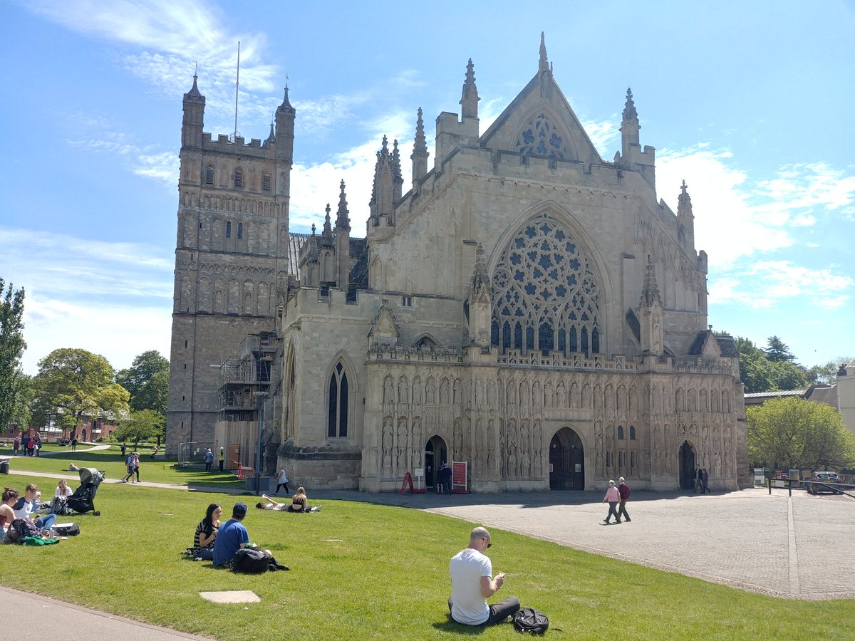 DevonTopDaysOut's tweet photo. What a wonderful city #Exeter truly is. @ExeterCathedral today, music, sunshine and people soaking up the unique atmosphere on the Cathedral green. #lovedevon #discoverdevon #foodies #Devonhotspots #livelikealocal #Devonheritage #Visitdevon @VisitExeter https://t.co/kBlq7XuMoY https://t.co/YQhQaMyjc9