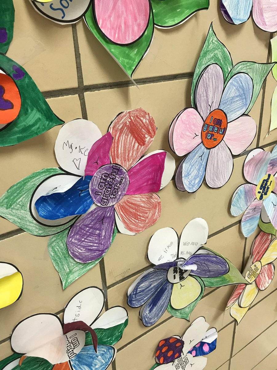 I’m grateful for WBE!!! <a href="/WestBlvdElem/">West Boulevard Elem</a> created a wall full of things they are grateful for. So proud to be a part of such an amazing place!!