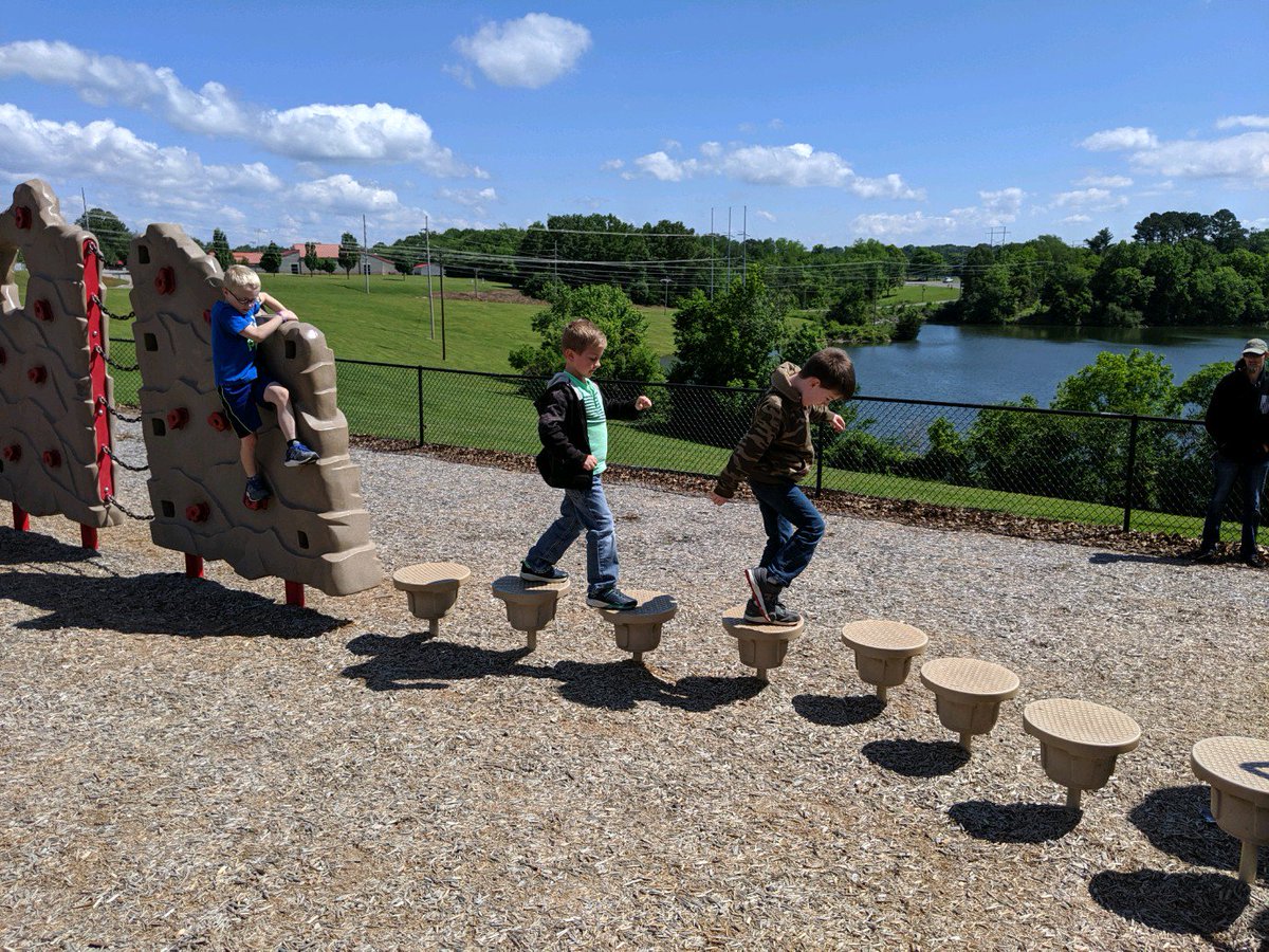 More fun on our field trip! #firstgrade <a href="/ScottHargrove4/">Scott Hargrove</a> <a href="/TCSPublic/">TullahomaCitySchools</a>