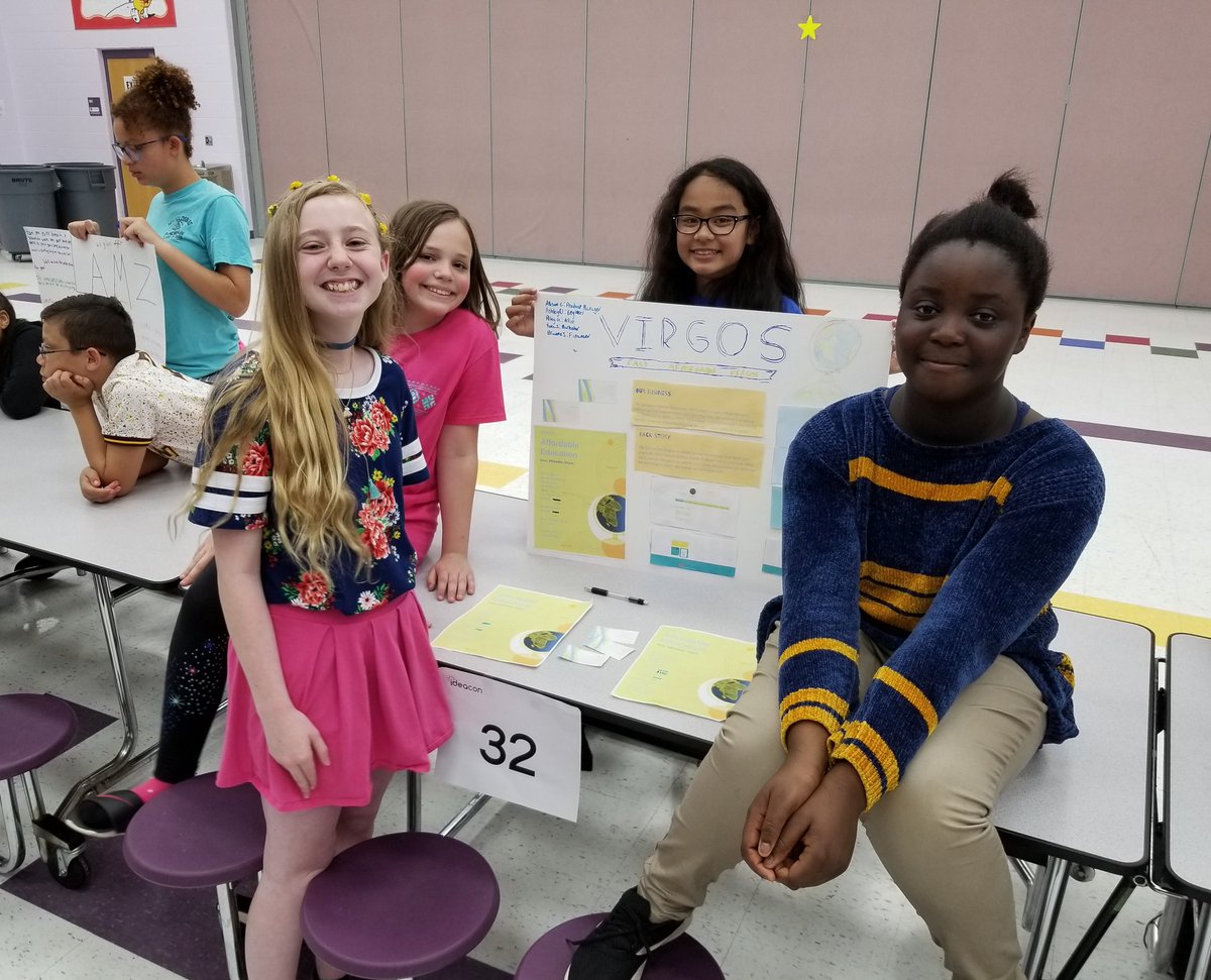 AskMrBoan's tweet image. What a great time at IDEAcon @WRMSWolves today!  Students from @IDEALabWRMS brought their #startup skills and ground-breaking products to show to potential investors!  So proud of everyone&apos;s hard work and #innovation! #REYNproud #makersgonnamake #makerspace @ReynSchools