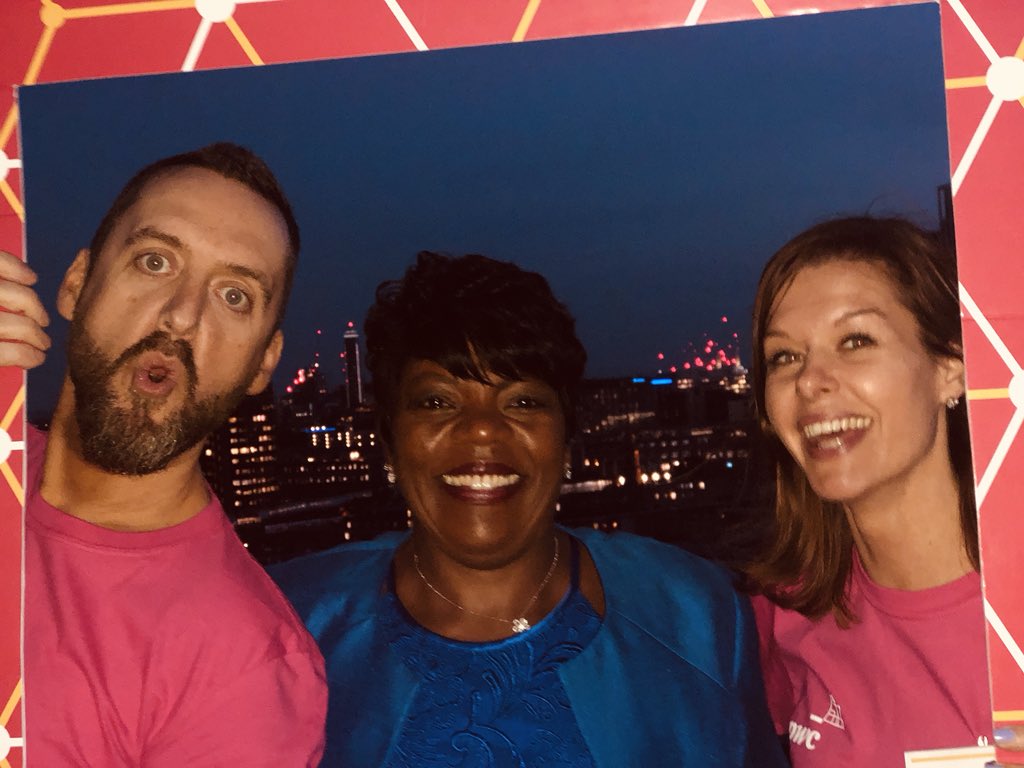 Niszka's tweet image. Really great PwC alumni events are all about listening and connecting with others. This was one of them - so many wonderful people - sharing their perspectives and keeping us honest - super valuable,!! #networkforlife #pwc #pwcalumni #pwcalumni2019 #purpose