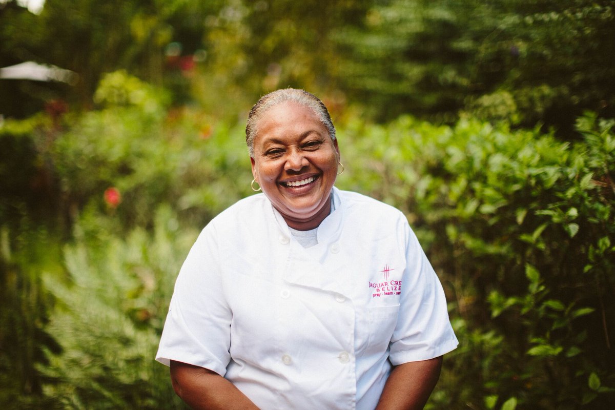 JaguarCreek's tweet photo. Judy is our chef here at #JaguarCreek! If you want to learn more about her and all out the staff, be sure to check out our Facebook and Instagram page.
#belize #comegetlostwithus #staffspotlight #localysourced https://t.co/ryU28qIfxC