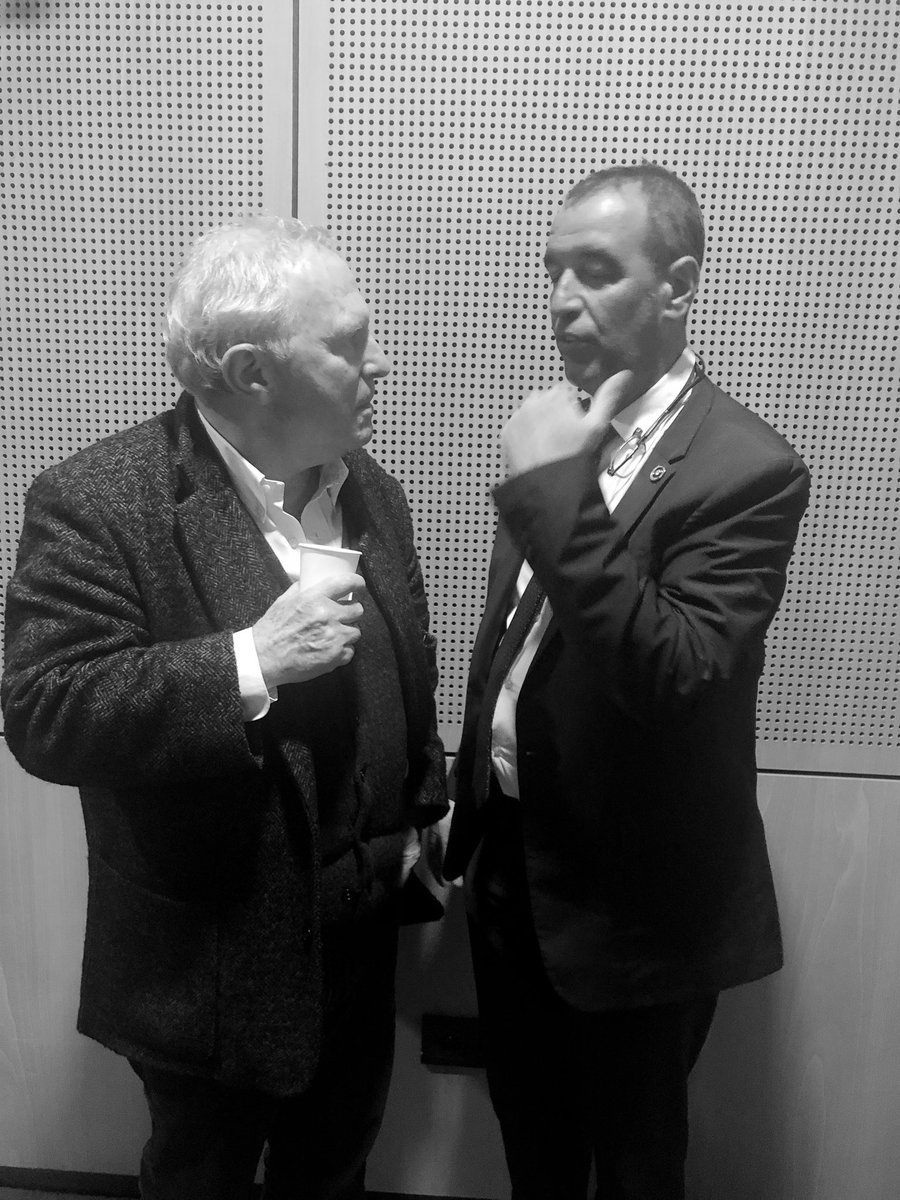 ebothorel's tweet image. Merci Bernard Guetta pour cet échange.
Ce monde est complexe.
👏Merci de nous en donner votre lecture, qui ne le rend pas + simple mais tellement + clair.
Vous serez utile et tellement indispensable, avec les autres colistiers de la liste Renaissance demain pr nous représenter 🇪🇺