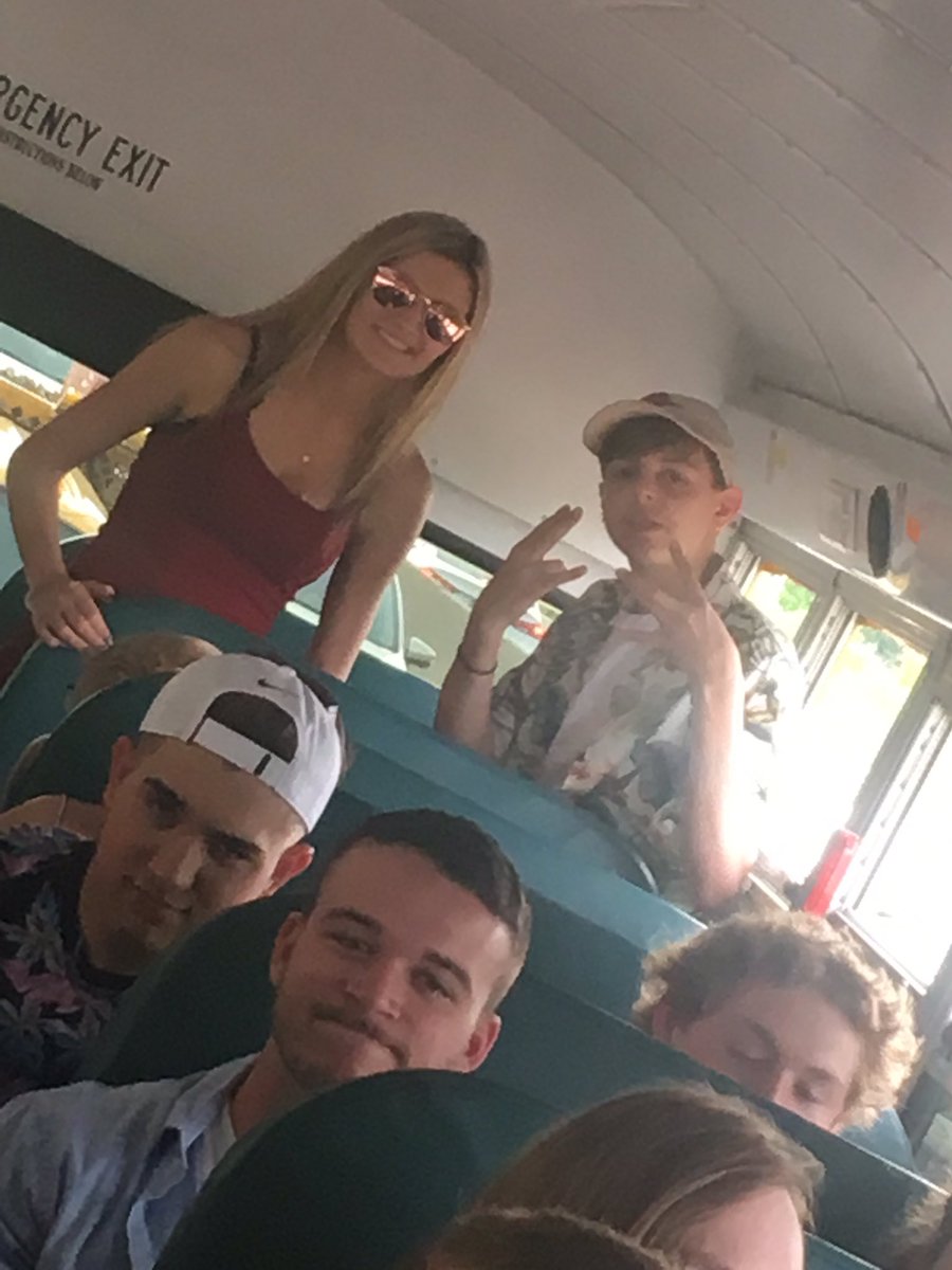 FCclass2019's tweet photo. On our way to Gateway Clipper for Senior Banquet https://t.co/VIah7FbPCw