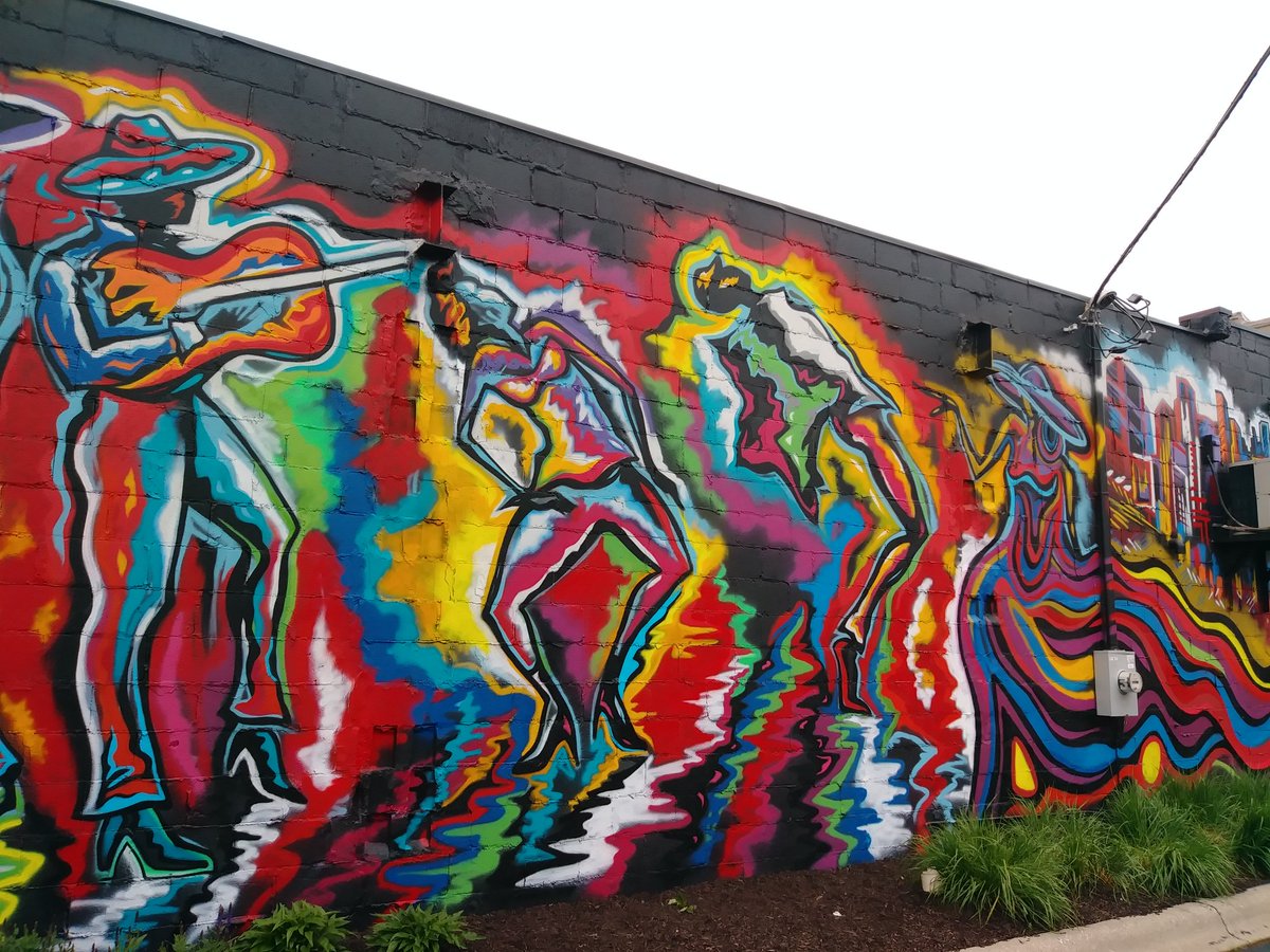 clow2ground's tweet photo. Art Lovers Flock To Rockford For CRE8IV Mural Festival - Rockford, Illinois was a great host of the mural festival and I hoping to participate next year also. https://t.co/skxpFr0k1x