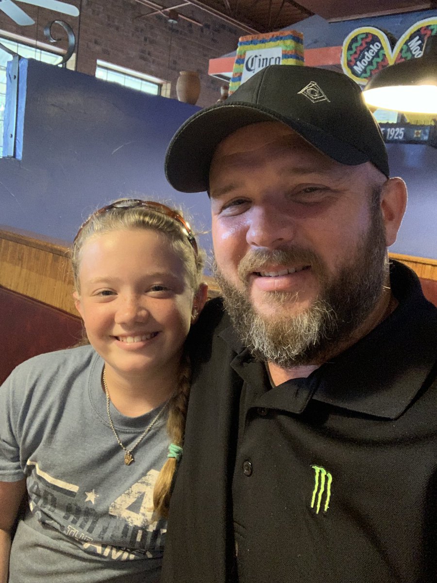 Jwaldonband's tweet photo. Make sure to pay it forward!! So my family and I were at Don Lalo’s in Sulphur Springs. We were sitting here and found out someone paid for our meal. 
 To whomever it was, thank you and may God bless you. We don’t deserve it, but thankful for it at this time in our lives. https://t.co/Auq0Ivj8Ep