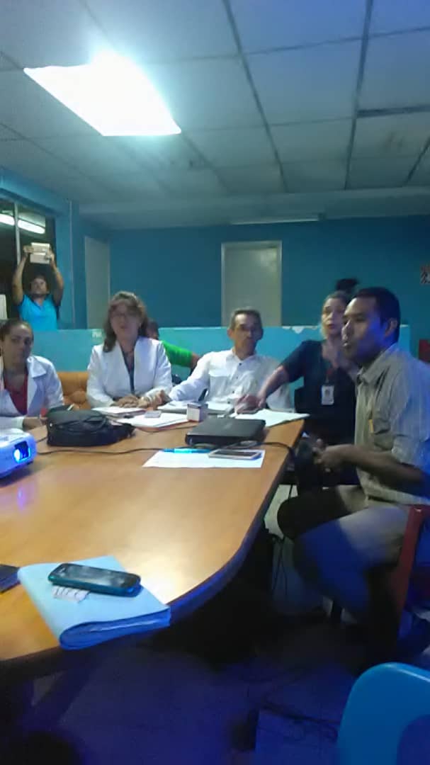 HDRCS2's tweet photo. Reunión de trabajo con las Áreas de Salud Integral Comunitaria, IVSS, Somos Venezuela, INN, donde se reciben aportes para avanzar y dar respuesta en Materia de salud a las Embarazadas✌🏻 https://t.co/mHtpBrZulS