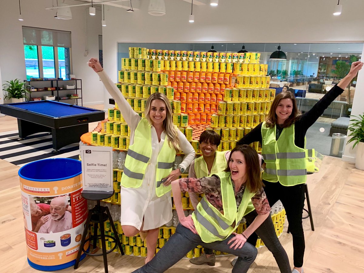 jocelynanne's tweet photo. #SprintFam: Oh yes we can, I know we can-can tweet #SprintFamCan by May 24, and @Sprint will donate $1 to ⁦@FeedingAmerica⁩ (up to $10K)! https://t.co/H4cCRTXpTr