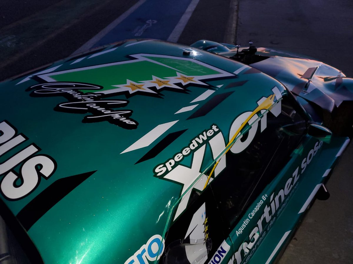 AgustinCanapino's tweet photo. Terminamos el dia de pruebas en Olavarría, todo salió muy bien! Pudimos poner en pista por primera vez el auto, chequear el funcionamiento y dejar todo listo para #TCenRafaela. Vamos con muchas ilusiones y ganas 👊 https://t.co/gai8dA3apq
