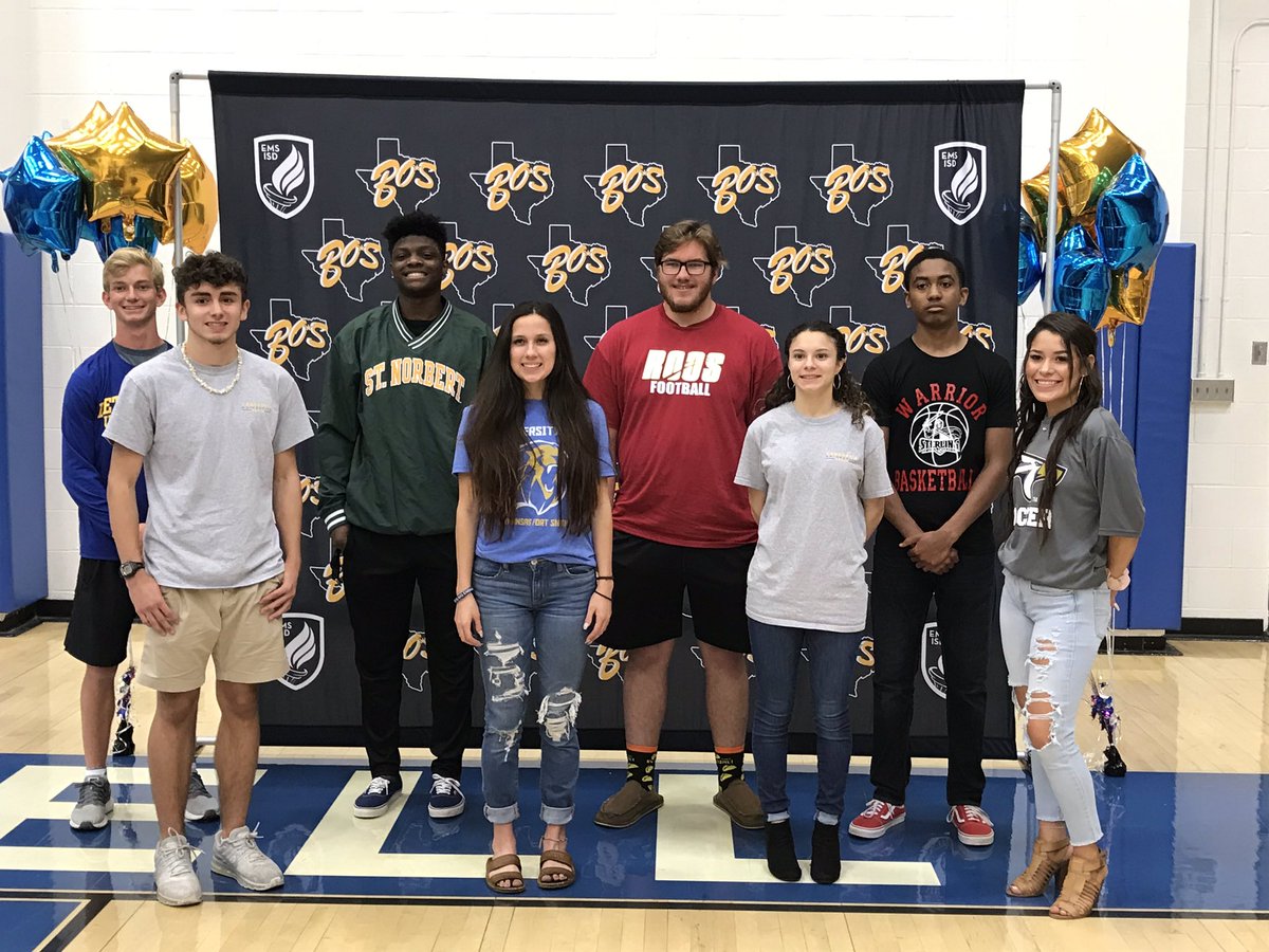 So proud of these three for signing today to go run at the next level!  You’ve left some large shoes to fill for the future and it’s up to the underclassman <a href="/XcBoswell/">Boswell XC</a> to fill them!  <a href="/boswellhs/">Boswell High School</a> <a href="/emsisdathletics/">EMS ISD Athletics</a> <a href="/Finding_pip/">Alexis Pineda</a> <a href="/KariSosa123/">Kari Sosa🌓</a>