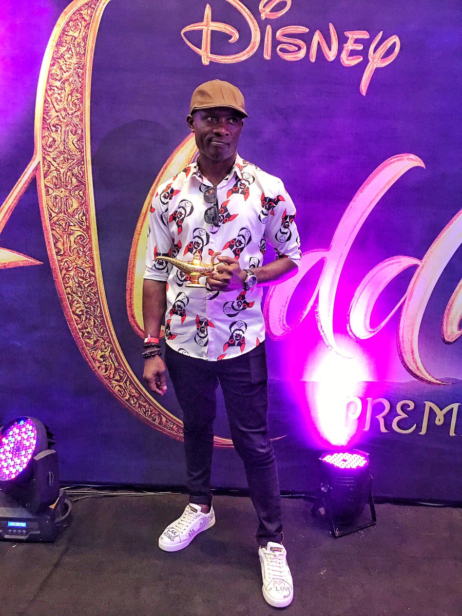 movieshq22's tweet photo. The man with the lamp can make a lot of wishes come true
@Monkals at #AladdinWA
#Bluepictures https://t.co/sHiHtJ3m4d