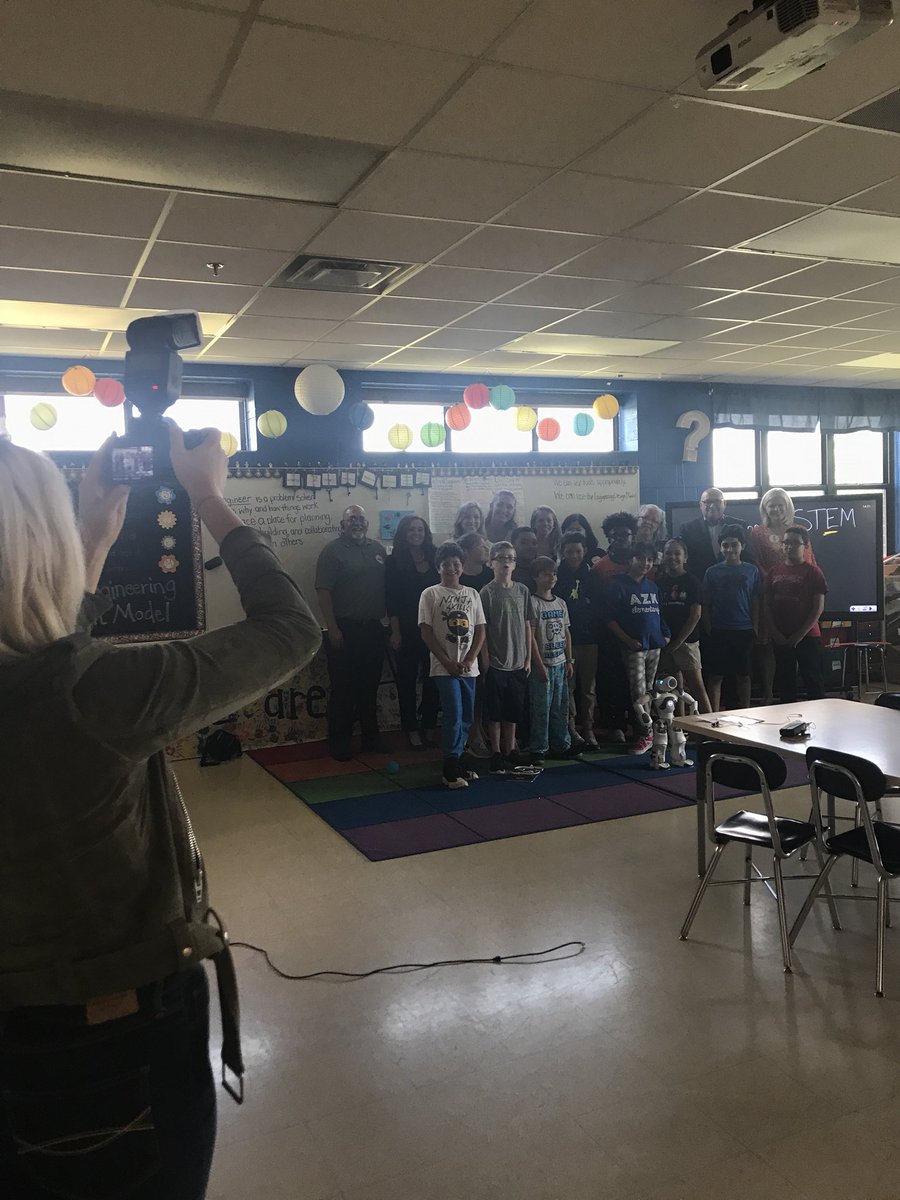 KellyJCarey's tweet image. We are so thankful for our friends at Loews Vanderbilt. ❤️ #azkstem